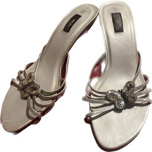 Mossimo Size 9 strappy kitten heels